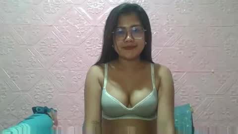 sexyjessa20 online show from January 18, 1:18 pm