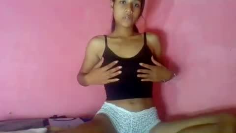 sexyjolie586 online show from June 29, 4:17 pm