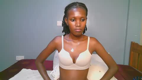 sexyjulie online show from July 28, 6:08 pm