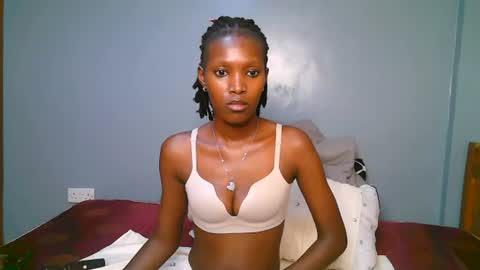 sexyjulie online show from July 26, 12:29 am