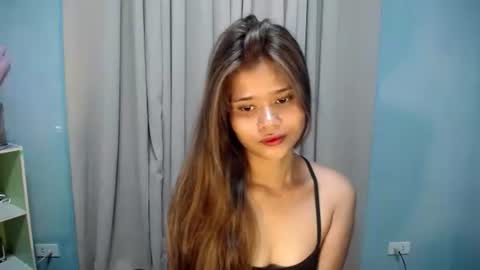 Snapshot of sexylady_pinayx chatting on September 24, 10:42 pm Call me Bea online show from September 24, 10:42 pm