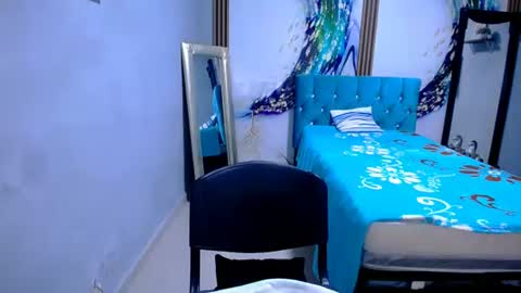 SEXYLATIN1X online show from June 13, 6:38 pm