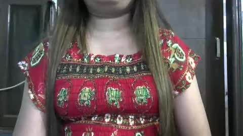 Snapshot of sexylavanya143 chatting on December 3, 7:44 pm sexy lavanya online show from December 3, 7:44 pm