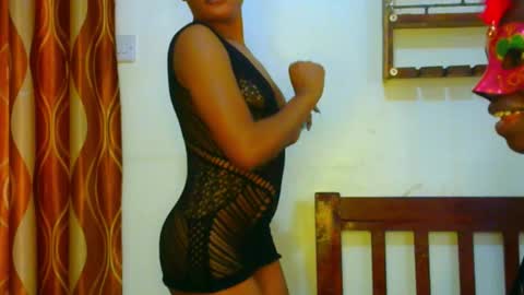 sexylavinn online show from November 2, 8:18 am