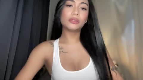 maxine online show from June 5, 4:57 pm