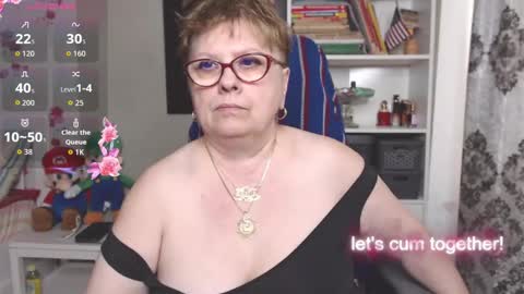 sexylynette4u online show from March 3, 8:20 am