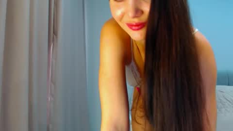 SexyMyMeow online show from December 6, 5:42 am
