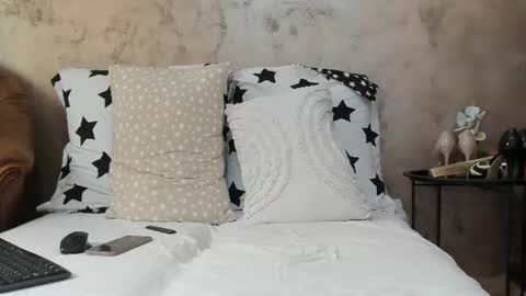 Delia online show from July 2, 10:54 am