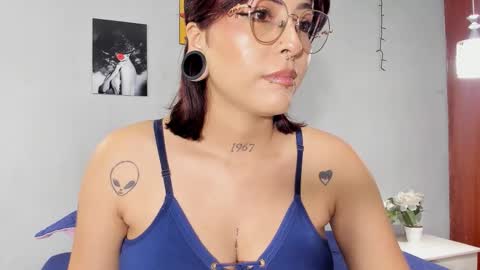 sexynova 93 online show from December 3, 8:00 pm