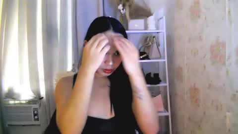 sexytrixie11 online show from July 23, 3:26 am