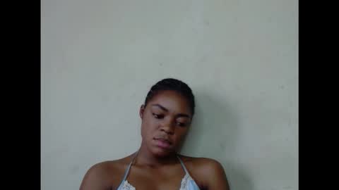 Snapshot of sexyxbunnyxx chatting on September 21, 2:05 pm Blue online show from September 21, 2:05 pm
