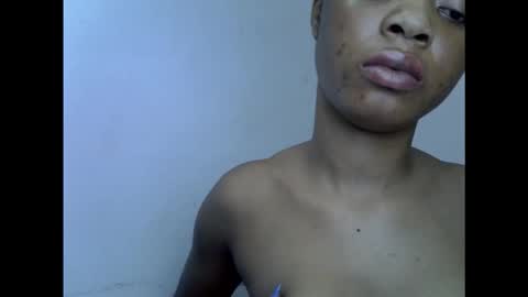 sexyxpeach online show from February 27, 12:32 am