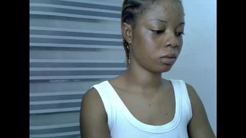 sexyxpeach online show from December 16, 7:20 pm