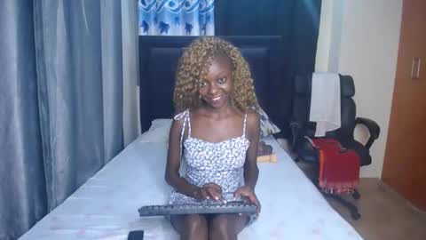 Talia online show from February 4, 3:48 pm