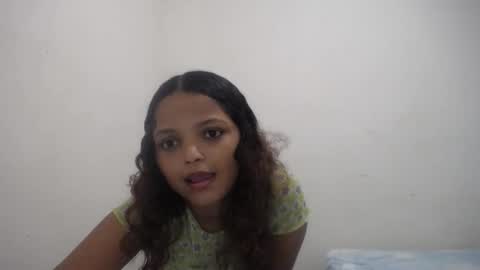 Snapshot of shabrina_xxx chatting on September 23, 10:08 pm shabrina_xxx online show from September 23, 10:08 pm