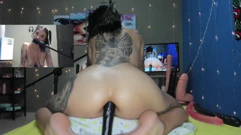 Snapshot of shadia_squirt chatting on February 19, 1:08 am shadia online show from February 19, 1:08 am