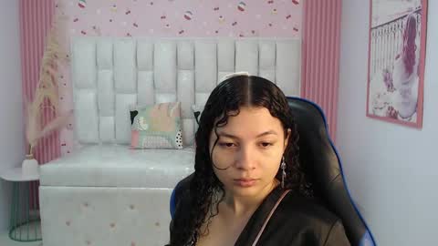 Shalon  online show from October 6, 1:06 pm