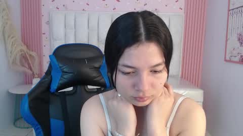 Shalon  online show from December 16, 1:28 pm