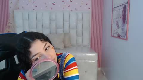 Shalon  online show from October 16, 2:09 pm