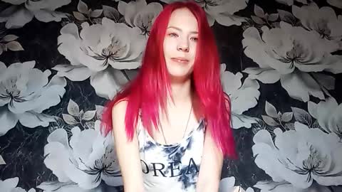 Snapshot of shandawilkenson chatting on September 25, 1:15 am Lia online show from September 25, 1:15 am