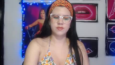 Shanell Moore online show from March 2, 11:17 pm