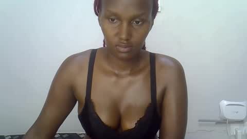 shanizz online show from May 17, 3:22 pm