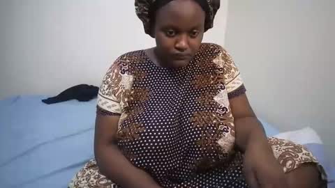 shanny_123 online show from March 4, 7:48 am