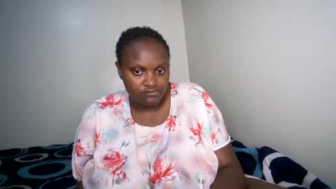 shanny_123 online show from July 23, 12:02 pm