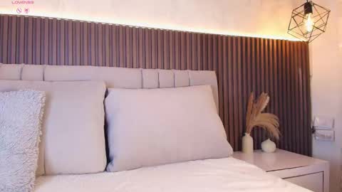 SHANON online show from November 29, 8:13 pm