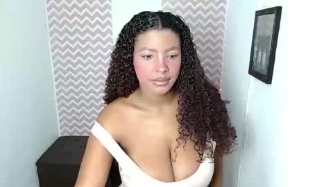 Dayana online show from May 6, 6:23 pm