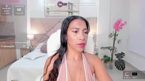 Shantall wills online show from November 10, 8:04 pm