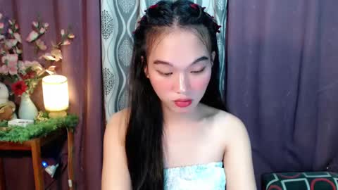 Snapshot of shantel_xx chatting on February 27, 1:59 am Shantel online show from February 27, 1:59 am