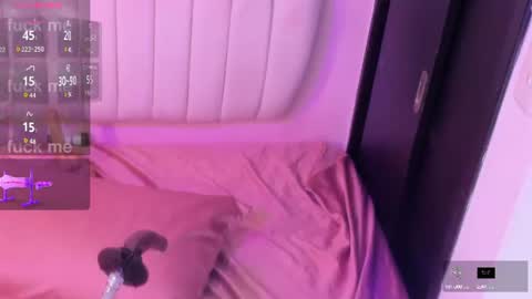 sharlotthe_bigass online show from June 14, 2:24 am
