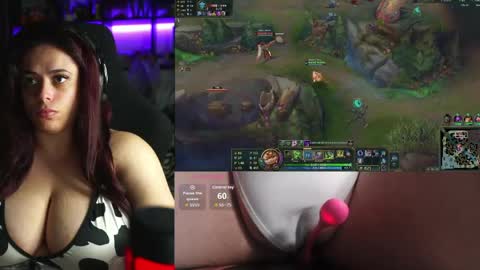 sharonurb3x online show from April 22, 8:39 pm