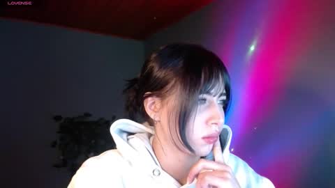 she_alice online show from March 27, 8:37 am