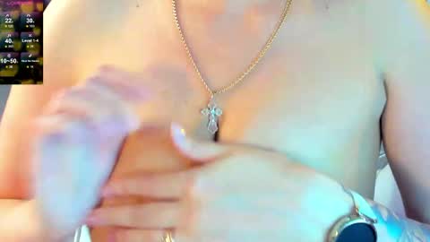 she_wolf1 online show from May 13, 5:30 pm