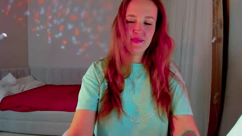 she_wolf1 online show from March 4, 2:56 pm