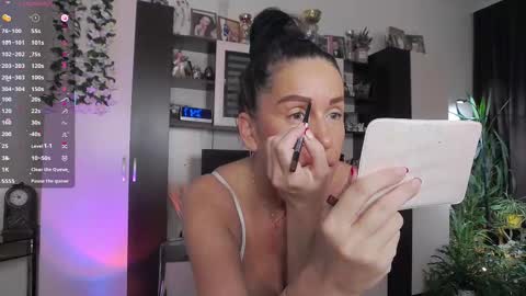 Sheila GMT 2 Tuesday Wednesday Friday Saturday Sunday- 8  5  online show from February 14, 4:47 am