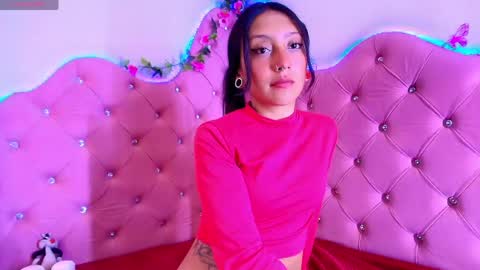 sheilly_brown online show from May 22, 8:07 pm