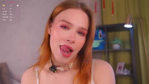 Lina online show from May 1, 1:42 am