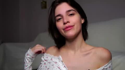 Alex online show from December 20, 1:31 am