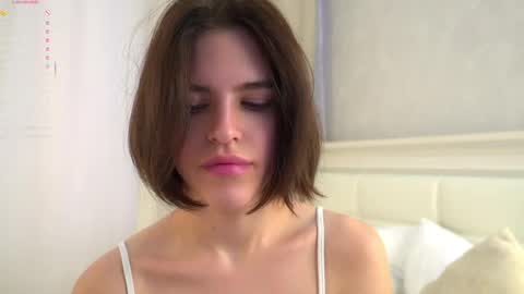 Alex online show from April 18, 2:25 am