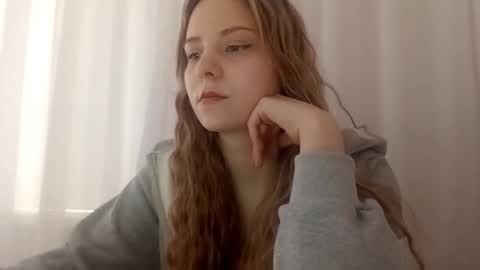 Lisa online show from February 23, 7:30 am