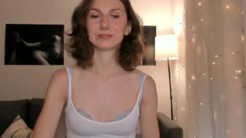 shesleepsnaked online show from May 29, 6:17 pm