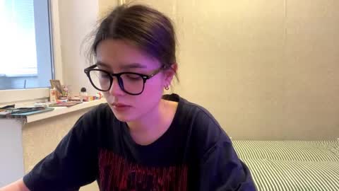 Marie online show from May 21, 12:14 pm