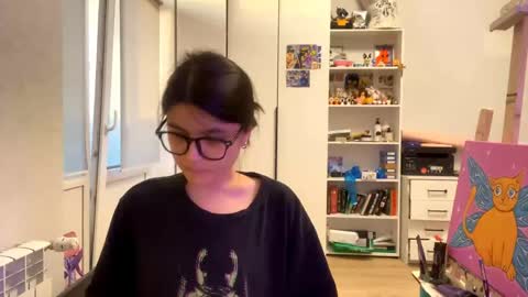 Marie online show from May 12, 4:13 pm