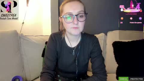 Snapshot of short_sweetpea chatting on March 3, 6:53 pm short sweetpea online show from March 3, 6:53 pm