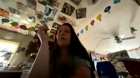 shorty920505 online show from June 1, 11:38 pm