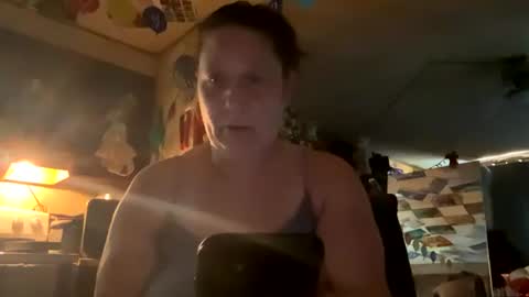shorty920505 online show from July 12, 8:20 pm