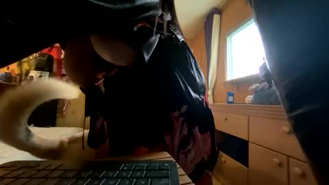 shorty920505 online show from June 11, 12:32 am